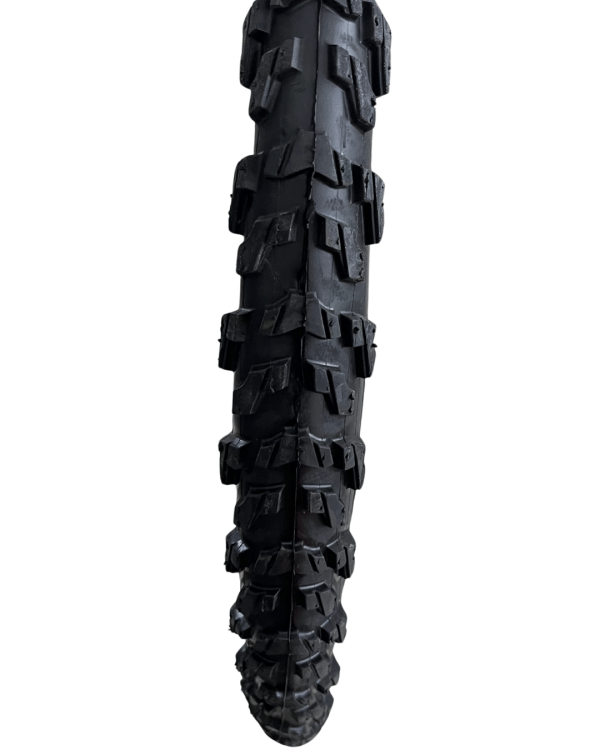 9 HC Tyre 24 X 195